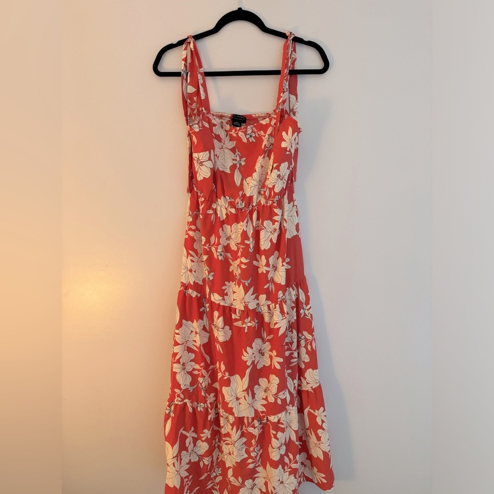 Social Standard by Sanctuary size small pink and white dress